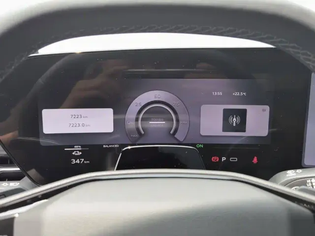 Audi Q6L e-tron — Фото автомобиля 12