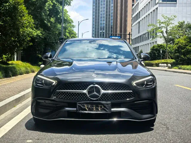 Mercedes-Benz C-Class — Фото автомобиля 2