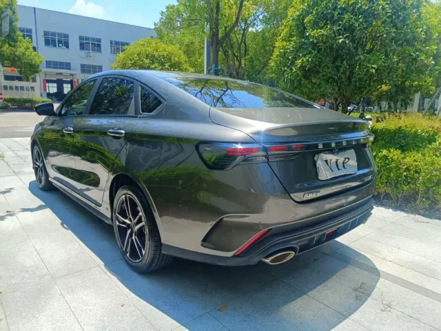 Geely Binrui — Фото автомобиля 4