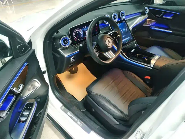 Mercedes-Benz C-Class — Фото автомобиля 15