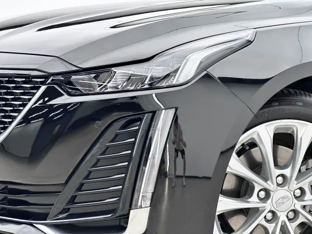 Cadillac CT5 — Фото автомобиля 13