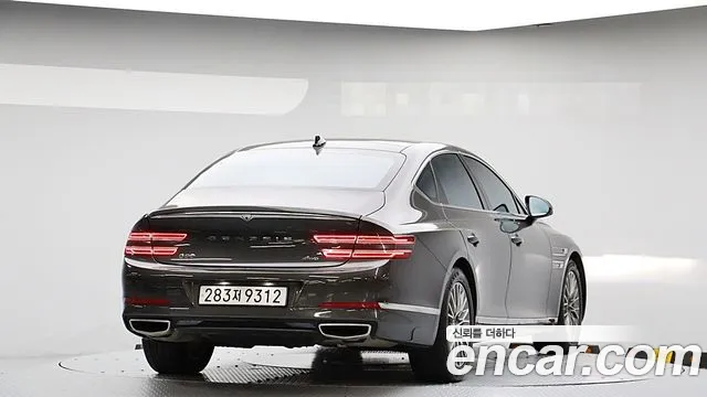 Genesis G80 RG3 — Фото автомобиля 2