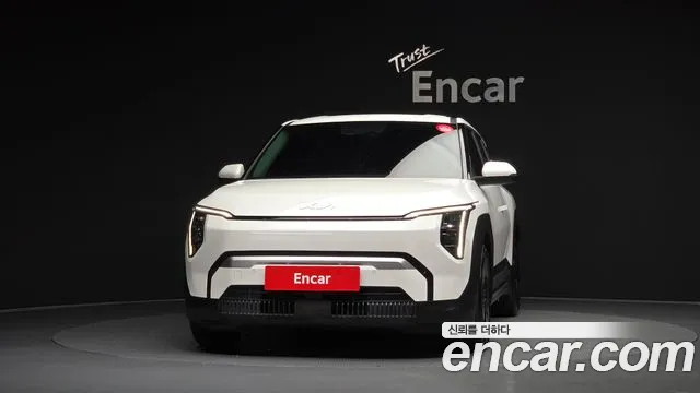 Kia EV3 — Фото автомобиля 3