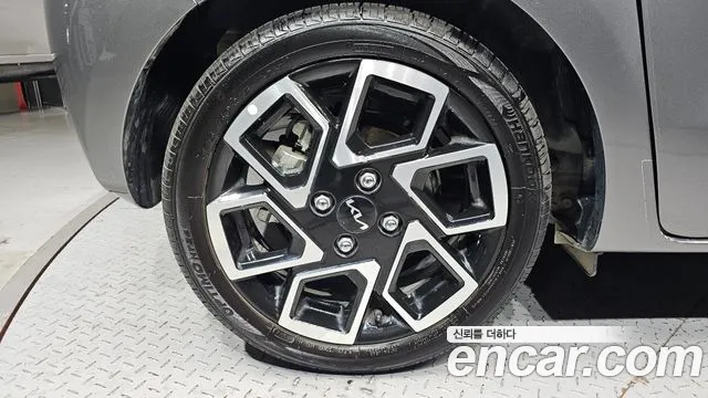 Kia RAY Новый Kia Ray Signature — Фото автомобиля 5