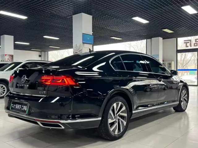 Volkswagen Magotan — Фото автомобиля 6