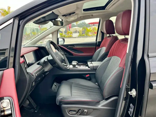 GAC Trumpchi E9 — Фото автомобиля 10