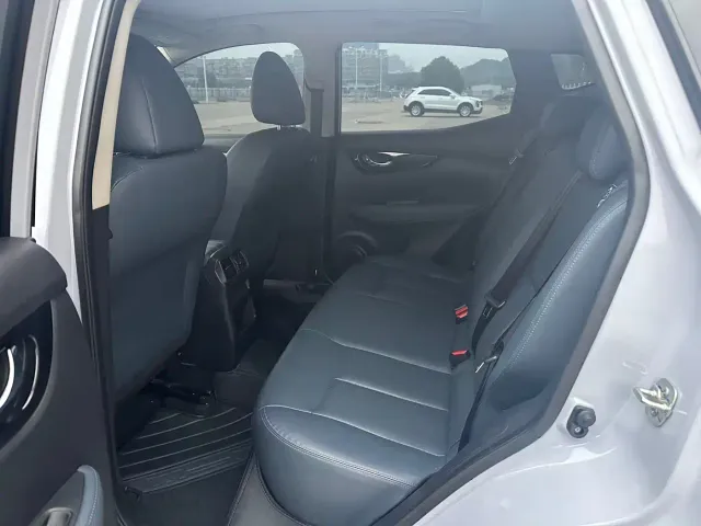Nissan Qashqai — Фото автомобиля 8