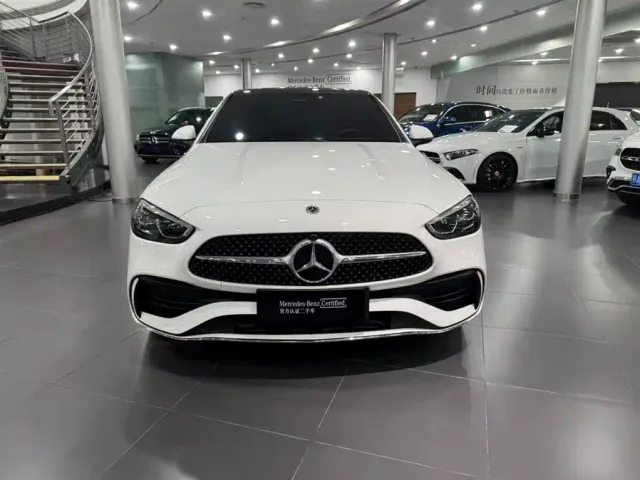 Mercedes-Benz C-Class — Фото автомобиля 8
