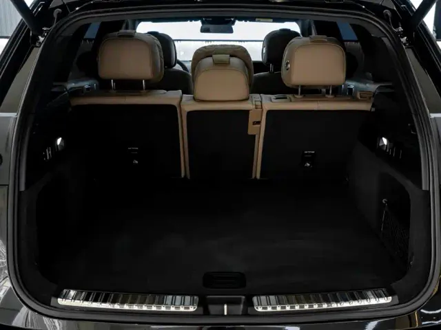 Li Auto L7 — Фото автомобиля 13
