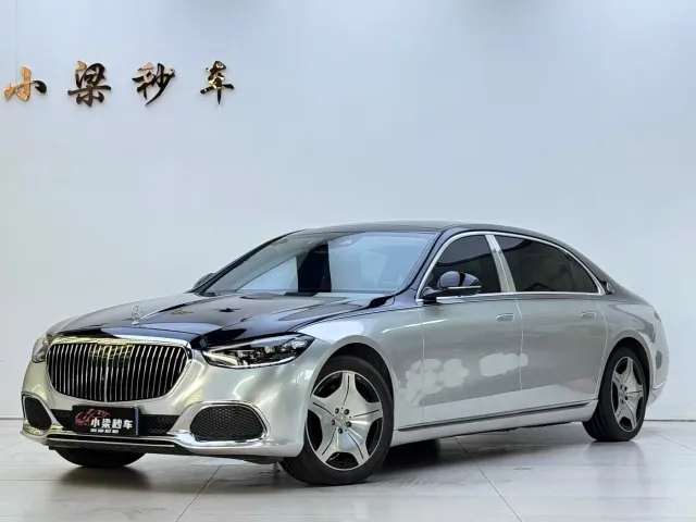 Фотография автомобиля — Mercedes-Benz Maybach S-Class