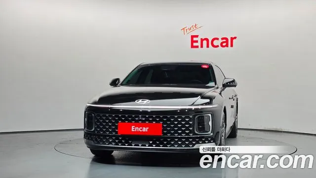 Hyundai Grandeur GN7 — Фото автомобиля 3
