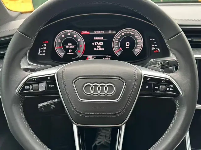 Audi A6L — Фото автомобиля 15