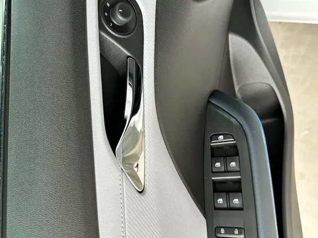 Chevrolet Monza — Фото автомобиля 5