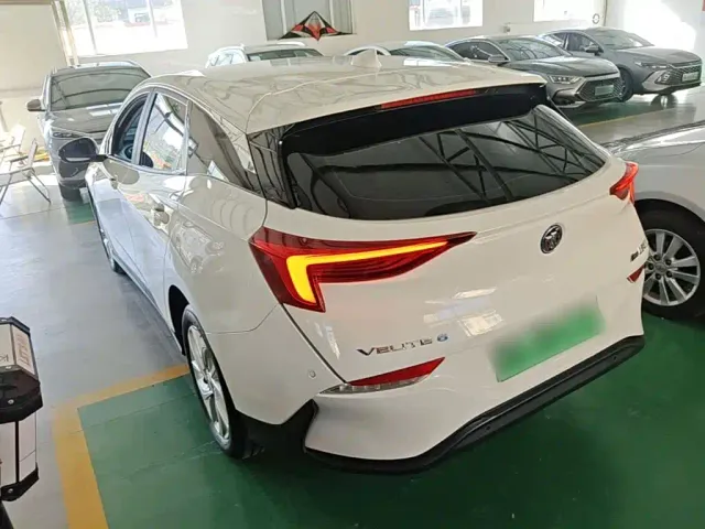 Buick Velite 6 — Фото автомобиля 4