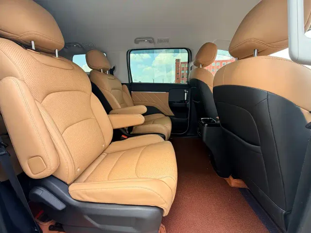 Wuling Starlight 730 — Фото автомобиля 10