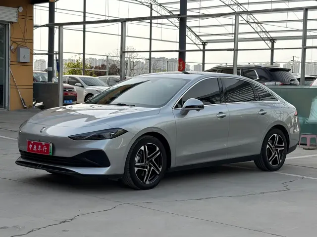 Фотография автомобиля — Roewe D7