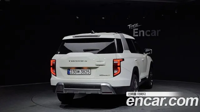 KGM Torres — Фото автомобиля 4