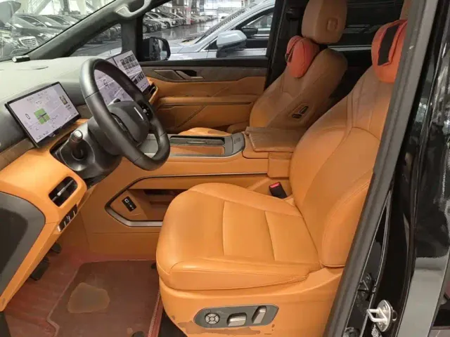 Wey Alpine — Фото автомобиля 14