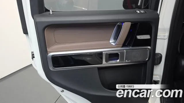 Mercedes-Benz G-Class — Фото автомобиля 24