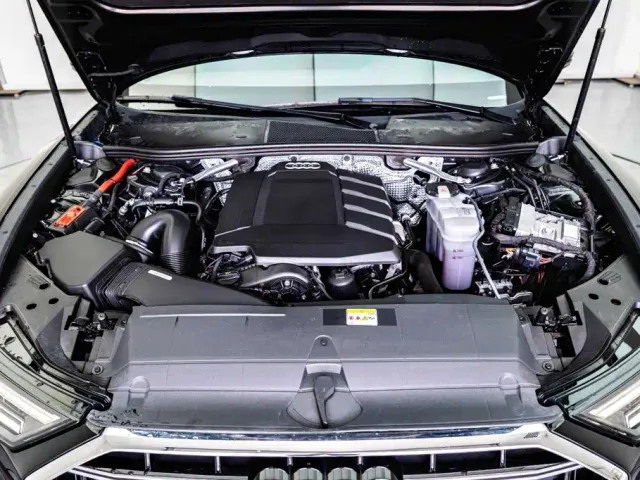 Audi A6L — Фото автомобиля 7