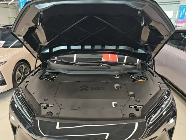 Nio ET5 Touring — Фото автомобиля 19