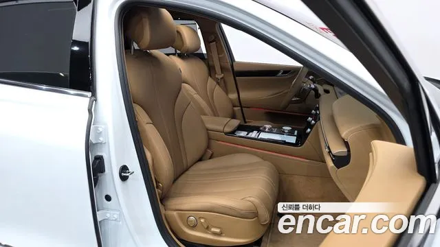 Genesis G80 RG3 — Фото автомобиля 11