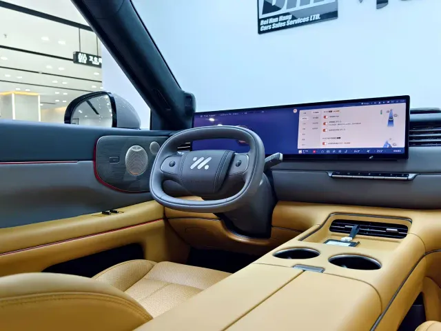 IM Motors LS8 — Фото автомобиля 12