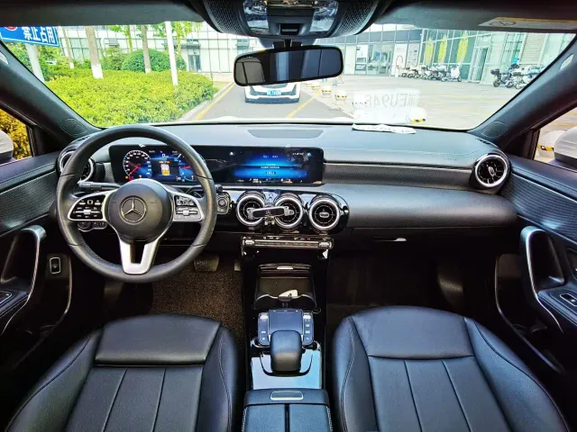 Mercedes-Benz A-Class — Фото автомобиля 13