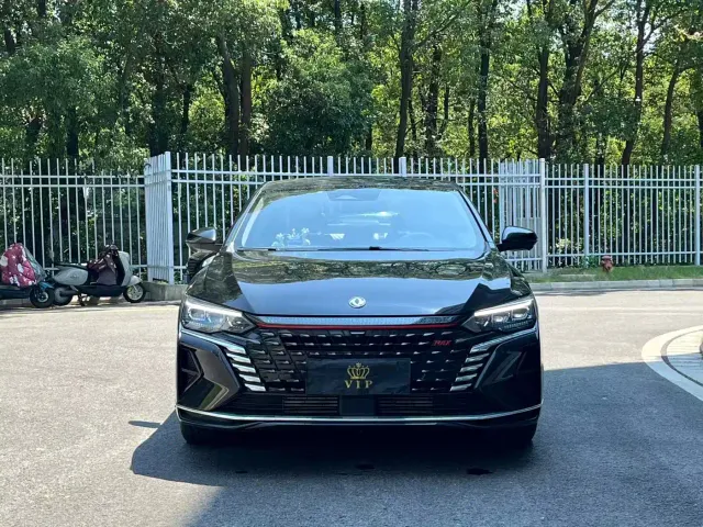 Dongfeng Yixuan MAX — Фото автомобиля 2