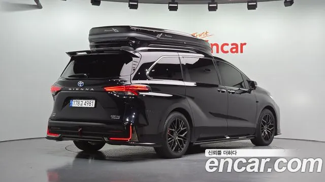 Toyota Sienna 4th Gen — Фото автомобиля 2
