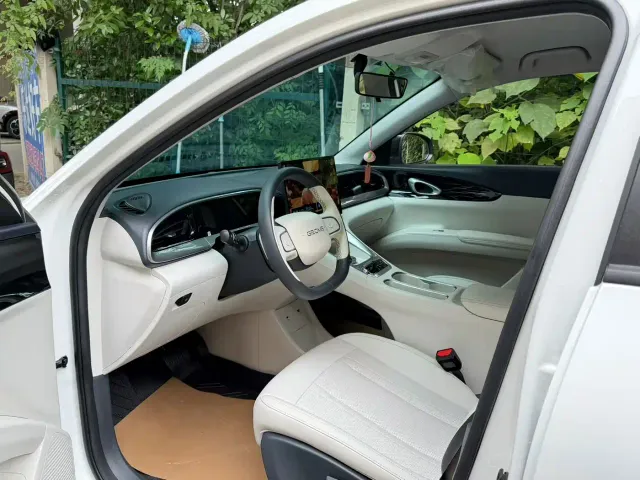 Geely Starry Wish — Фото автомобиля 5