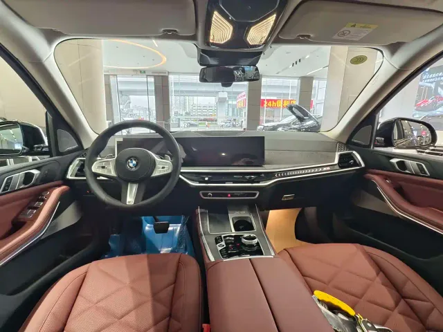 BMW X5 — Фото автомобиля 8