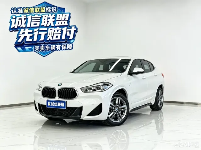Фотография автомобиля — BMW X2
