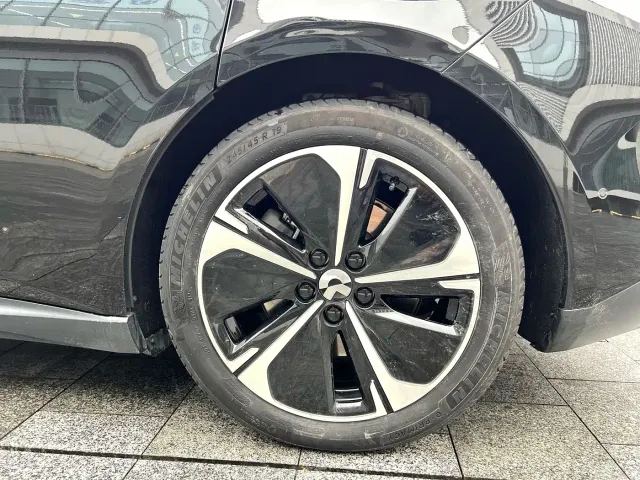 NIO NIO ET5T 2024 75kWh Touring — Фото автомобиля 4