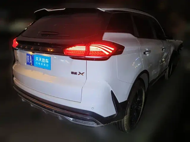Geely Boyue — Фото автомобиля 2