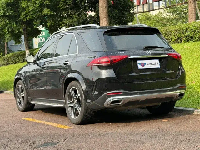 Mercedes-Benz GLE-Class — Фото автомобиля 4