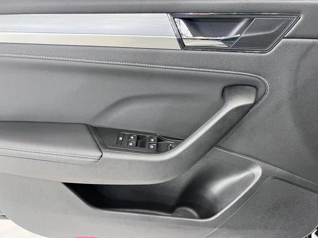 Skoda Superb — Фото автомобиля 8