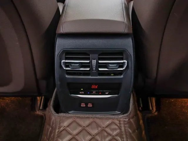 BMW 3 Series — Фото автомобиля 16