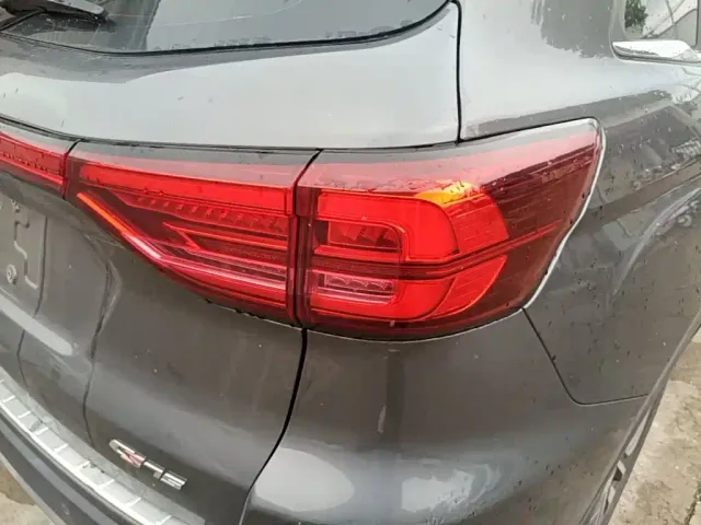 Changan CS75 — Фото автомобиля 7
