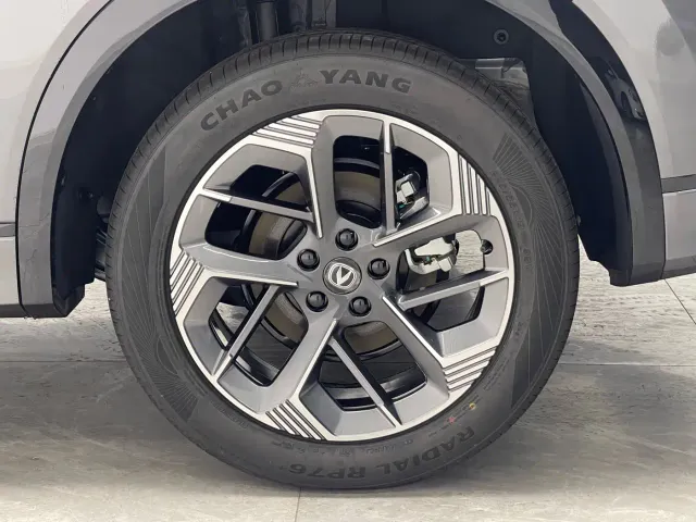 Changan CS75 Plus — Фото автомобиля 19