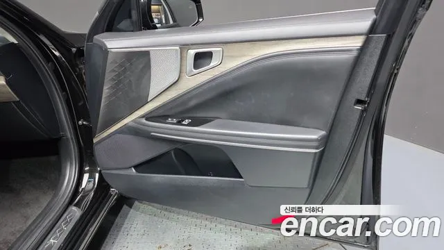 Kia K8 2.5 Бензин 2WD — Фото автомобиля 18