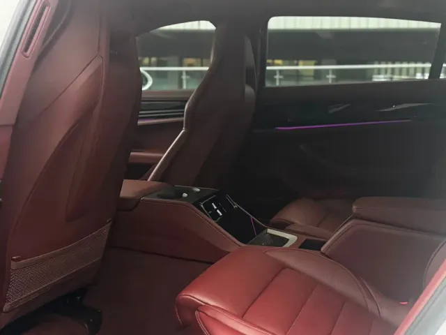 Porsche Panamera — Фото автомобиля 17