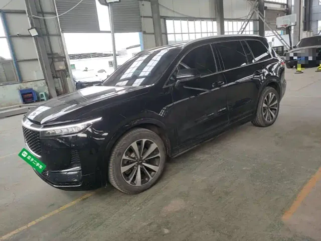 Фотография автомобиля — Li Auto ONE