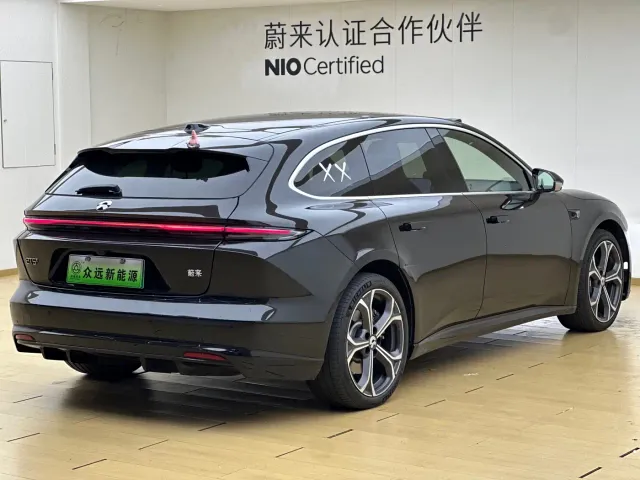 Nio ET5 Touring — Фото автомобиля 5
