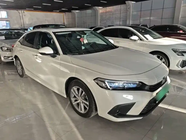 Honda Civic — Фото автомобиля 3