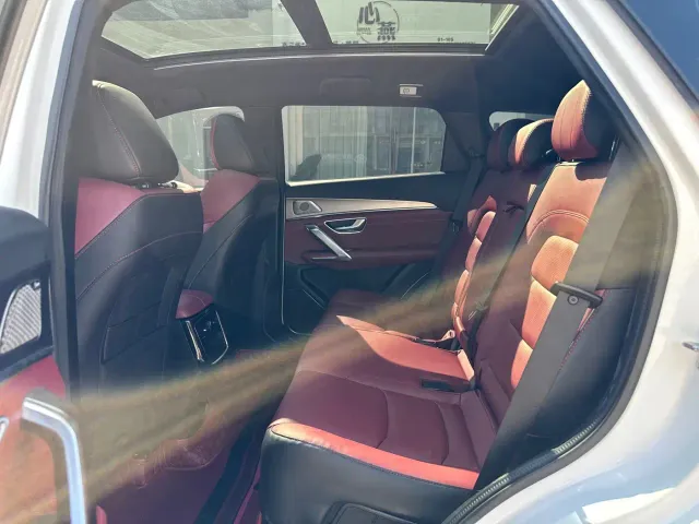 Jetour X70 Plus — Фото автомобиля 16