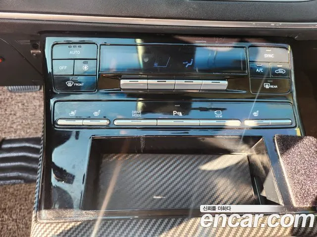 Hyundai Grandeur New — Фото автомобиля 8
