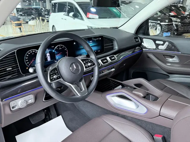 Mercedes-Benz GLE-Class — Фото автомобиля 5