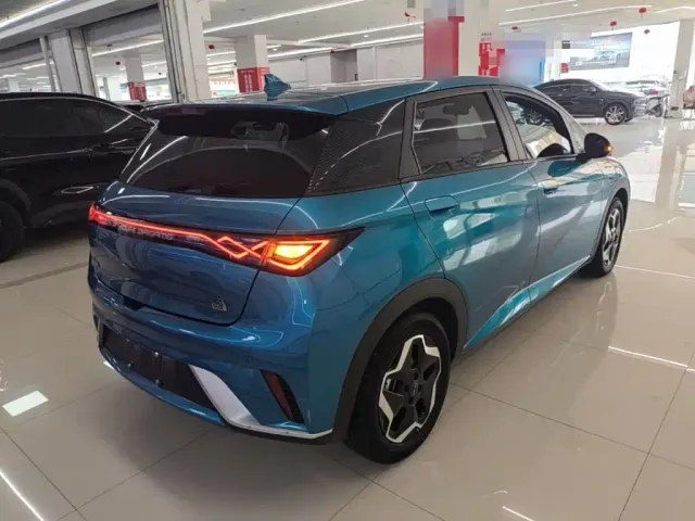 BYD Dolphin — Фото автомобиля 6