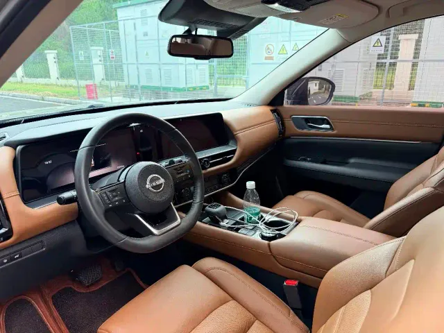 Nissan Terra — Фото автомобиля 5